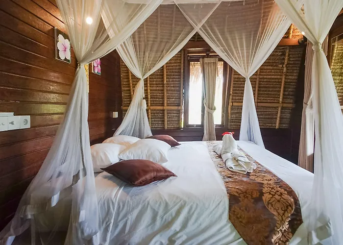Abian Huts Dream Beach Lembongan 3*