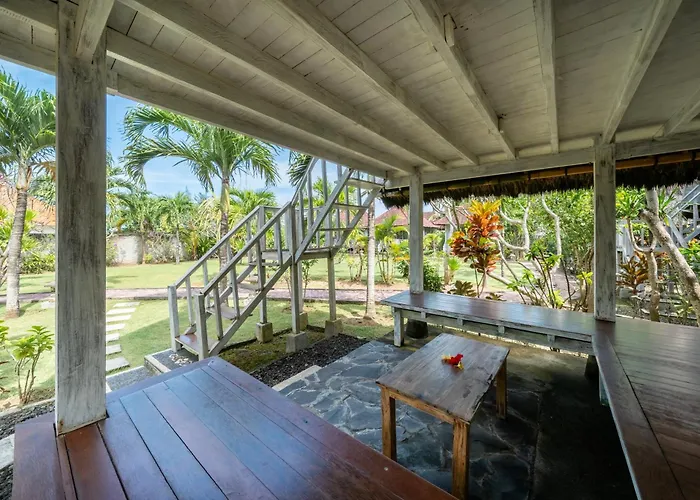 Abian Huts Dream Beach Lembongan 3*